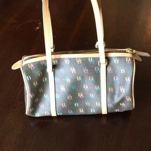 VINTAGE Dooney and Bourke Barrel Bag